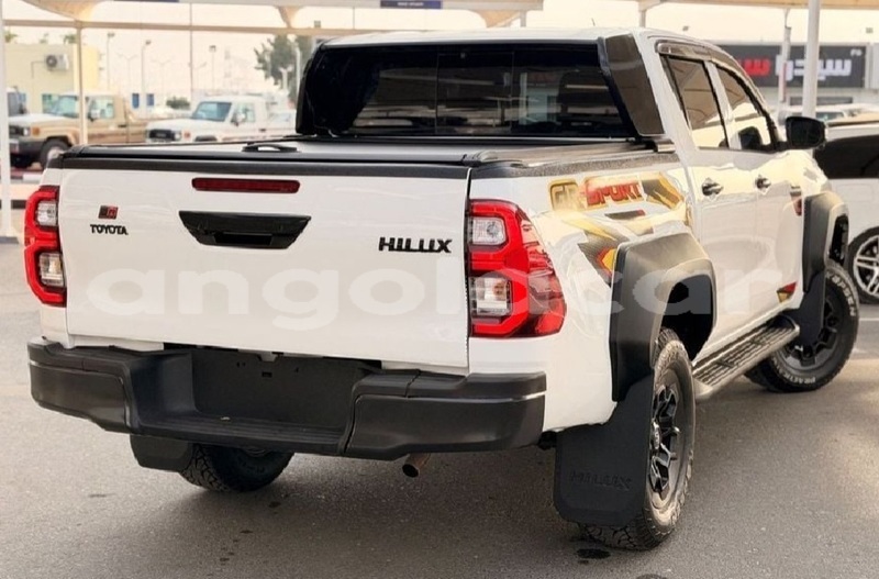 Big with watermark toyota hilux luanda province luanda 40093