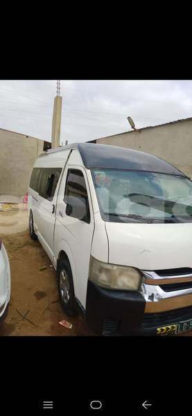 Big with watermark toyota hiace luanda province luanda 40105