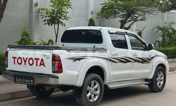 Comprar Usado Toyota Hilux Branco Carro em Luanda em Luanda Province Comprar Usado Toyota Hilux Branco Carro em Luanda em Luanda Province