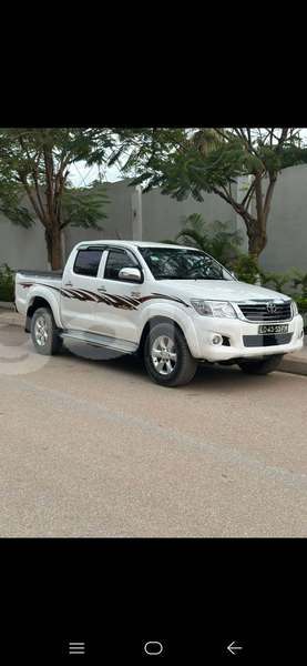 Big with watermark toyota hilux luanda province luanda 40106