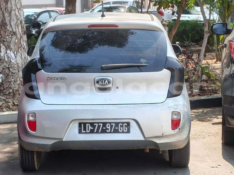 Big with watermark kia picanto luanda province luanda 40110