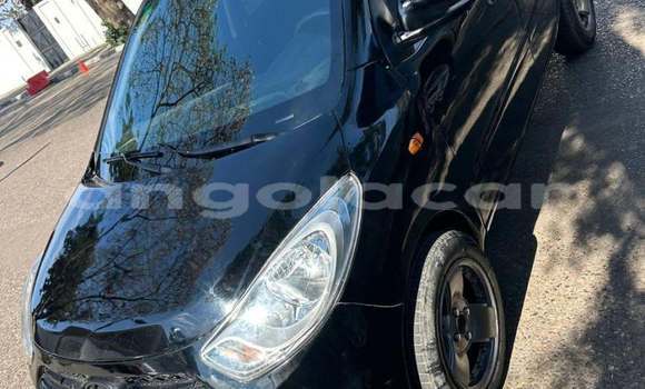 Comprar Usado Hyundai i10 Preto Carro em Luanda em Luanda Province Comprar Usado Hyundai i10 Preto Carro em Luanda em Luanda Province