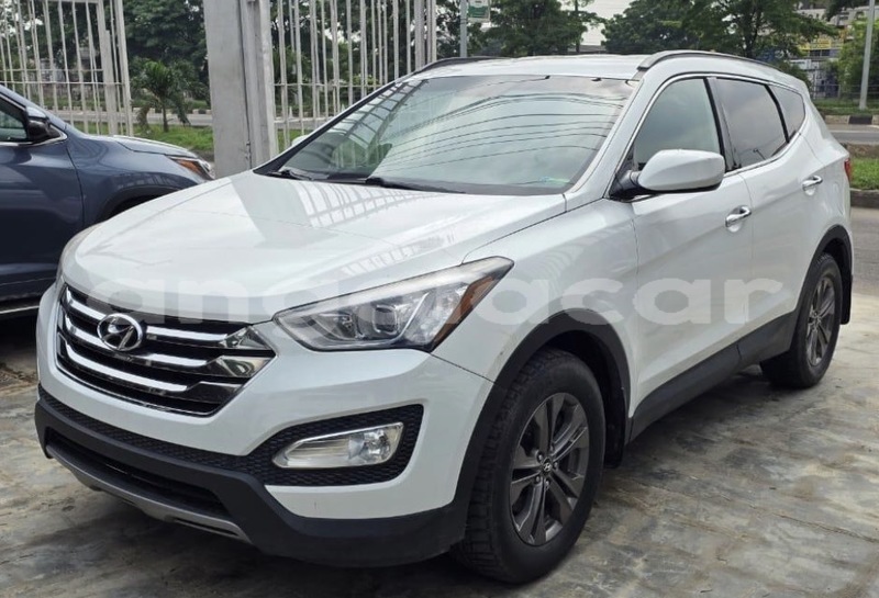 Big with watermark hyundai santa fe luanda province luanda 40126