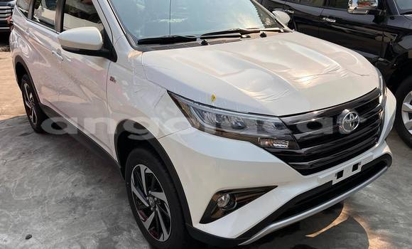 Buy Used Toyota Rush White Car in Luanda in Luanda Province Buy Used Toyota Rush White Car in Luanda in Luanda Province