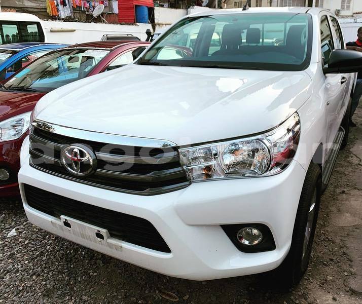 Big with watermark toyota hilux luanda province luanda 40141
