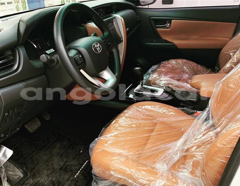 Big with watermark toyota fortuner luanda province luanda 40142