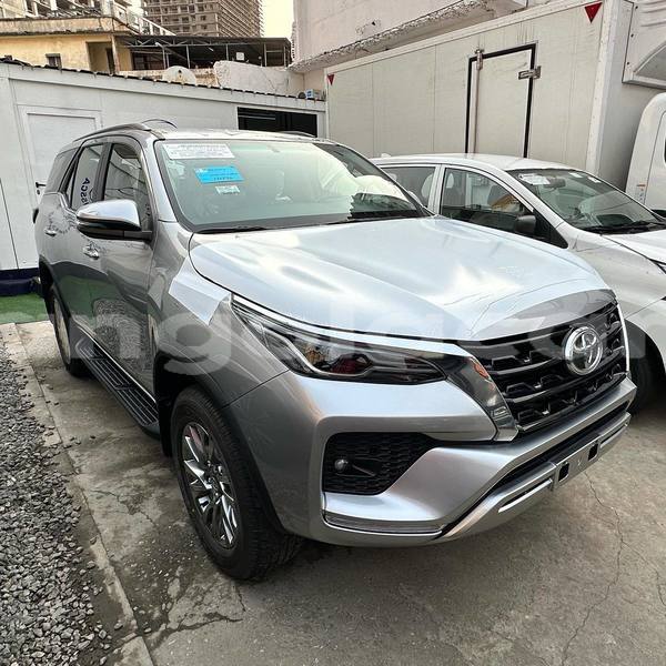 Big with watermark toyota fortuner luanda province luanda 40150