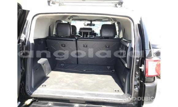 Comprar Importar Toyota FJ Cruiser Preto Carro em Import - Dubai em Bengo Province Comprar Importar Toyota FJ Cruiser Preto Carro em Import - Dubai em Bengo Province