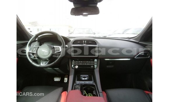 Comprar Importar Jaguar F-Pace Preto Carro em Import - Dubai em Bengo Province Comprar Importar Jaguar F-Pace Preto Carro em Import - Dubai em Bengo Province