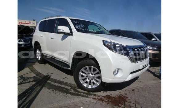 Comprar Importar Toyota Prado Branco Carro em Import - Dubai em Bengo Province Comprar Importar Toyota Prado Branco Carro em Import - Dubai em Bengo Province