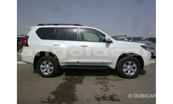 Acheter Import Voiture Toyota Prado Blanc à Import - Dubai, Province de Bengo Acheter Import Voiture Toyota Prado Blanc à Import - Dubai, Province de Bengo