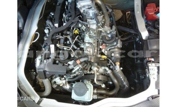 Comprar Importar Toyota Hiace Outro Carro em Import - Dubai em Bengo Province Comprar Importar Toyota Hiace Outro Carro em Import - Dubai em Bengo Province