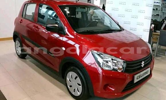 Acheter Occasion Voiture Suzuki Swift Rouge à Luanda, Province de Luanda