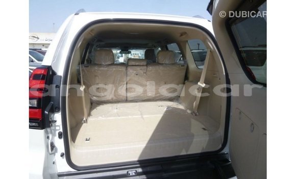 Comprar Importar Toyota Prado Branco Carro em Import - Dubai em Bengo Province Comprar Importar Toyota Prado Branco Carro em Import - Dubai em Bengo Province