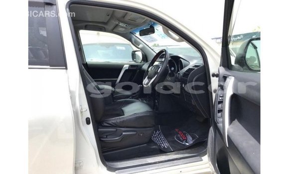 Comprar Importar Toyota Prado Branco Carro em Import - Dubai em Bengo Province Comprar Importar Toyota Prado Branco Carro em Import - Dubai em Bengo Province