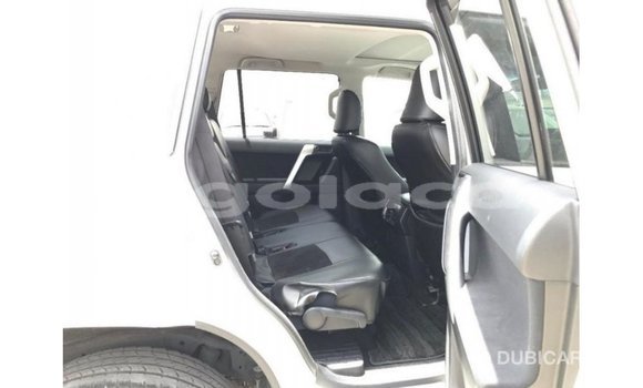Comprar Importar Toyota Prado Branco Carro em Import - Dubai em Bengo Province Comprar Importar Toyota Prado Branco Carro em Import - Dubai em Bengo Province