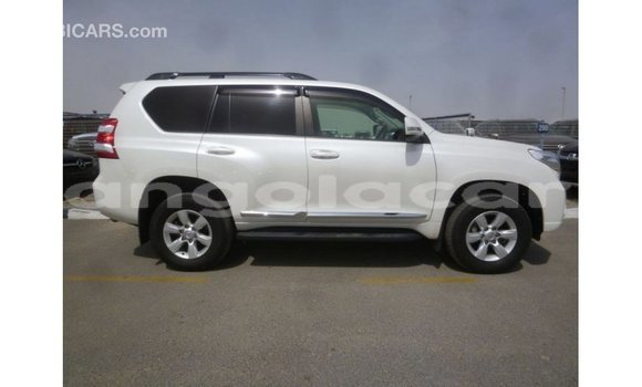 Comprar Importar Toyota Prado Branco Carro em Import - Dubai em Bengo Province Comprar Importar Toyota Prado Branco Carro em Import - Dubai em Bengo Province