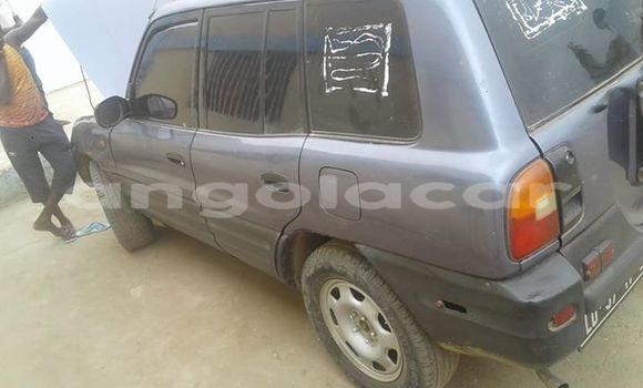 Comprar Usado Toyota RAV4 Outro Carro em Luanda em Luanda Province Comprar Usado Toyota RAV4 Outro Carro em Luanda em Luanda Province