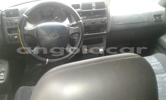 Comprar Usado Toyota RAV4 Outro Carro em Luanda em Luanda Province Comprar Usado Toyota RAV4 Outro Carro em Luanda em Luanda Province