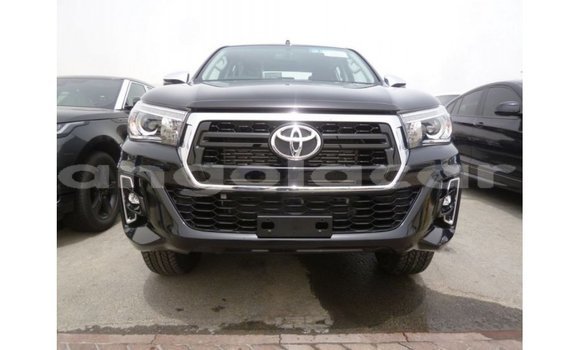 Acheter Import Voiture Toyota Hilux Noir à Import - Dubai, Province de Bengo Acheter Import Voiture Toyota Hilux Noir à Import - Dubai, Province de Bengo