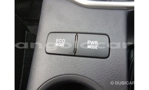 Acheter Import Voiture Toyota Hilux Noir à Import - Dubai, Province de Bengo Acheter Import Voiture Toyota Hilux Noir à Import - Dubai, Province de Bengo