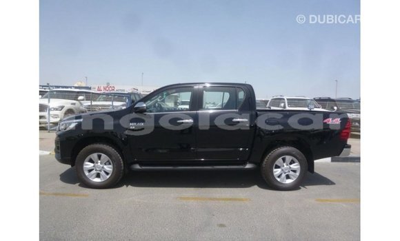 Buy Import Toyota Hilux Black Car in Import - Dubai in Bengo Province Buy Import Toyota Hilux Black Car in Import - Dubai in Bengo Province