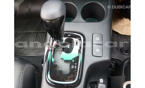 Buy Import Toyota Hilux White Car in Import - Dubai in Bengo Province Buy Import Toyota Hilux White Car in Import - Dubai in Bengo Province