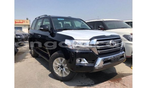 Comprar Importar Toyota Land Cruiser Preto Carro em Import - Dubai em Bengo Province Comprar Importar Toyota Land Cruiser Preto Carro em Import - Dubai em Bengo Province