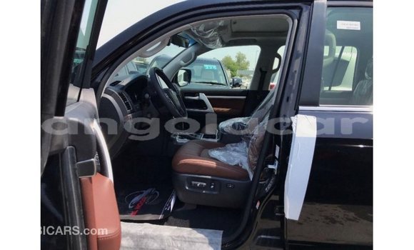 Comprar Importar Toyota Land Cruiser Preto Carro em Import - Dubai em Bengo Province Comprar Importar Toyota Land Cruiser Preto Carro em Import - Dubai em Bengo Province