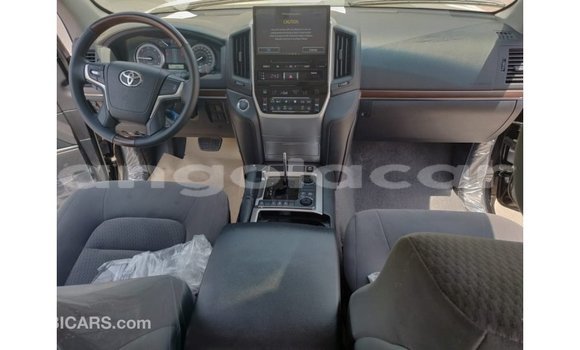 Comprar Importar Toyota Land Cruiser Preto Carro em Import - Dubai em Bengo Province Comprar Importar Toyota Land Cruiser Preto Carro em Import - Dubai em Bengo Province