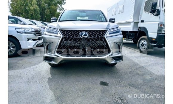 Comprar Importar Lexus LX Outro Carro em Import - Dubai em Bengo Province Comprar Importar Lexus LX Outro Carro em Import - Dubai em Bengo Province
