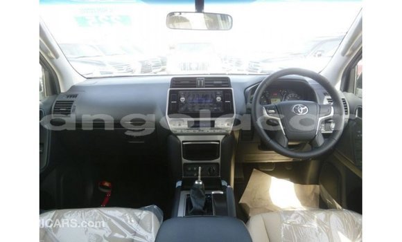 Comprar Importar Toyota Prado Outro Carro em Import - Dubai em Bengo Province Comprar Importar Toyota Prado Outro Carro em Import - Dubai em Bengo Province