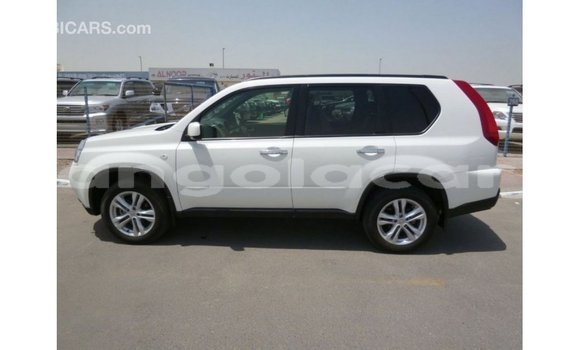 Comprar Importar Nissan Evalia Branco Caminhão em Import - Dubai em Bengo Province Comprar Importar Nissan Evalia Branco Caminhão em Import - Dubai em Bengo Province