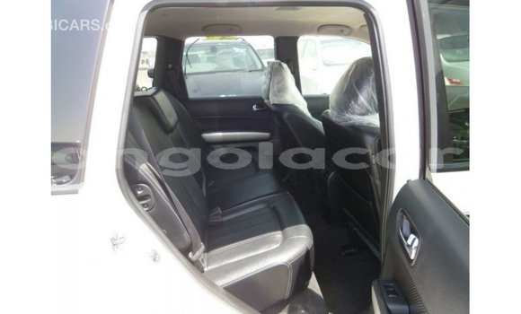 Comprar Importar Nissan Evalia Branco Caminhão em Import - Dubai em Bengo Province Comprar Importar Nissan Evalia Branco Caminhão em Import - Dubai em Bengo Province