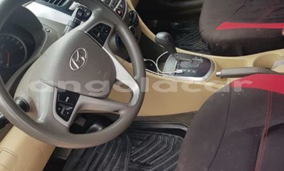 Comprar Usado Hyundai Accent Vermelho Carro em Luanda em Luanda Province Comprar Usado Hyundai Accent Vermelho Carro em Luanda em Luanda Province
