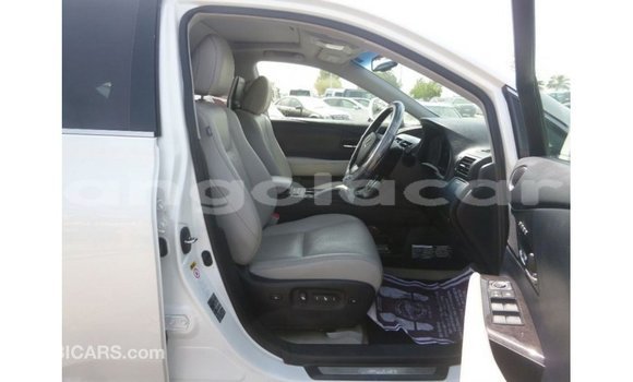 Comprar Importar Lexus RX Branco Carro em Import - Dubai em Bengo Province Comprar Importar Lexus RX Branco Carro em Import - Dubai em Bengo Province