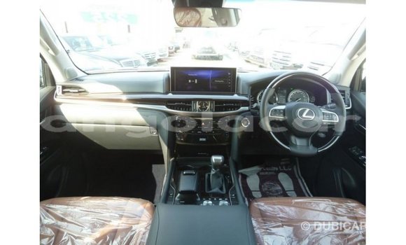 Comprar Importar Lexus LX Outro Carro em Import - Dubai em Bengo Province Comprar Importar Lexus LX Outro Carro em Import - Dubai em Bengo Province