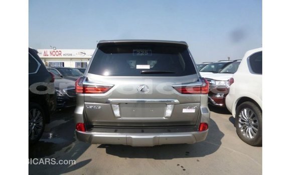 Comprar Importar Lexus LX Outro Carro em Import - Dubai em Bengo Province Comprar Importar Lexus LX Outro Carro em Import - Dubai em Bengo Province