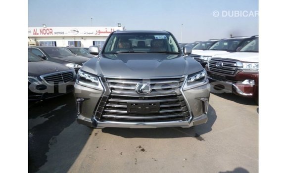 Comprar Importar Lexus LX Outro Carro em Import - Dubai em Bengo Province Comprar Importar Lexus LX Outro Carro em Import - Dubai em Bengo Province