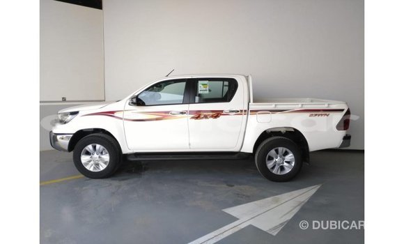 Buy Import Toyota Hilux White Car in Import - Dubai in Bengo Province Buy Import Toyota Hilux White Car in Import - Dubai in Bengo Province