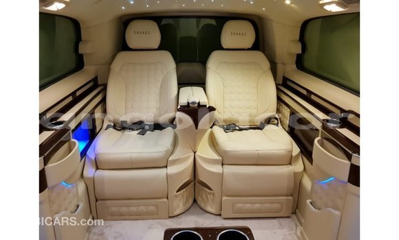 Buy Import Mercedes-Benz 250 Black Car in Import - Dubai in Bengo Province Buy Import Mercedes-Benz 250 Black Car in Import - Dubai in Bengo Province