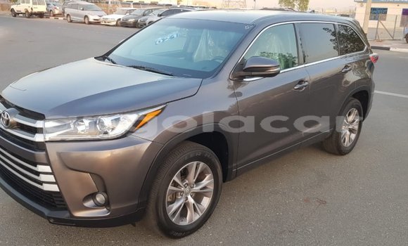 Comprar Importar Toyota Highlander Outro Carro em Import - Dubai em Bengo Province Comprar Importar Toyota Highlander Outro Carro em Import - Dubai em Bengo Province