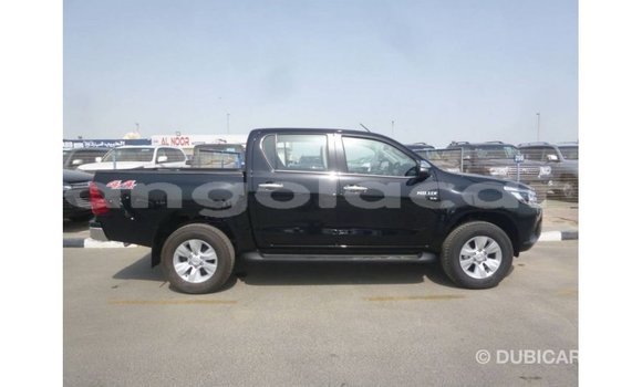 Acheter Import Voiture Toyota Hilux Noir à Import - Dubai, Province de Bengo Acheter Import Voiture Toyota Hilux Noir à Import - Dubai, Province de Bengo