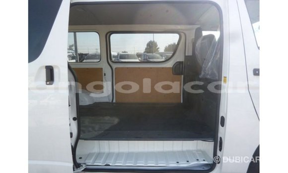 Buy Import Toyota Hiace White Car in Import - Dubai in Bengo Province Buy Import Toyota Hiace White Car in Import - Dubai in Bengo Province