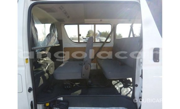Acheter Import Voiture Toyota Hiace Blanc à Import - Dubai, Province de Bengo Acheter Import Voiture Toyota Hiace Blanc à Import - Dubai, Province de Bengo