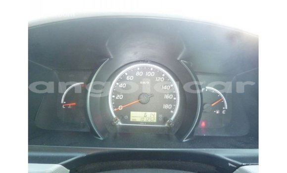 Acheter Import Voiture Toyota Hiace Blanc à Import - Dubai, Province de Bengo Acheter Import Voiture Toyota Hiace Blanc à Import - Dubai, Province de Bengo