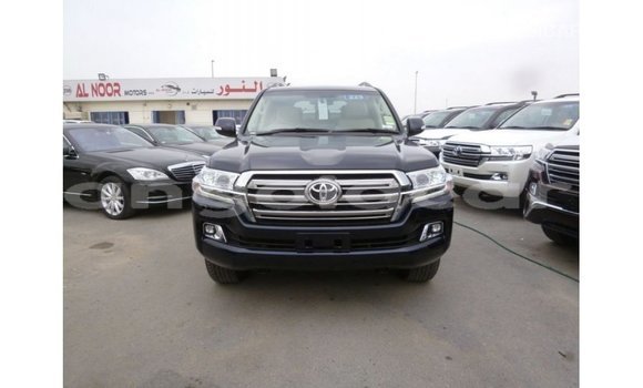Acheter Import Voiture Toyota Land Cruiser Bleu à Import - Dubai, Province de Bengo Acheter Import Voiture Toyota Land Cruiser Bleu à Import - Dubai, Province de Bengo