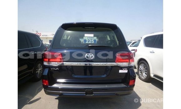 Acheter Import Voiture Toyota Land Cruiser Bleu à Import - Dubai, Province de Bengo Acheter Import Voiture Toyota Land Cruiser Bleu à Import - Dubai, Province de Bengo