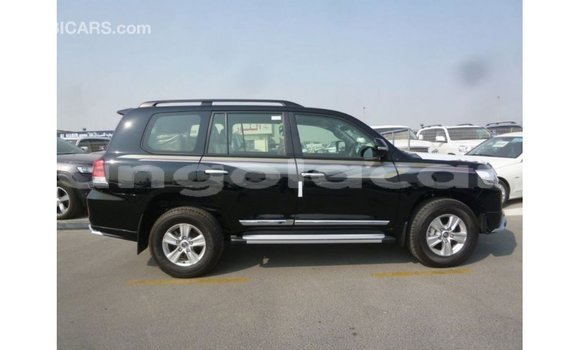 Comprar Importar Toyota Land Cruiser Preto Carro em Import - Dubai em Bengo Province Comprar Importar Toyota Land Cruiser Preto Carro em Import - Dubai em Bengo Province