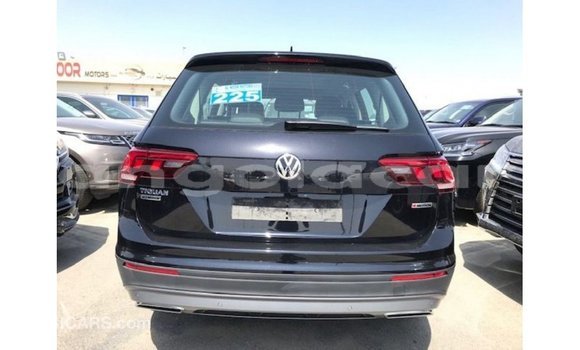 Comprar Importar Volkswagen Tiguan Preto Carro em Import - Dubai em Bengo Province Comprar Importar Volkswagen Tiguan Preto Carro em Import - Dubai em Bengo Province